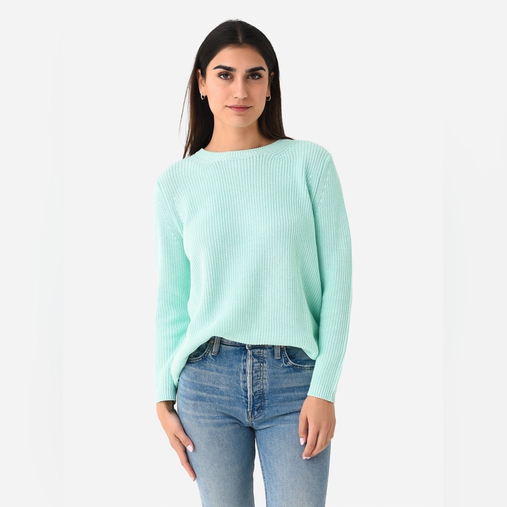 NWT 525 AMERICA
Women's Emma Shaker Stitch
Sweater in Surf Blue size L